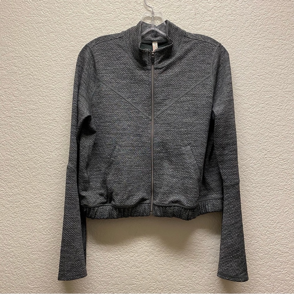 FREE PEOPLE MOVEMENT Off The Grid Zip Front Bell Sleeve Jacket Medium - Picture 5 of 12